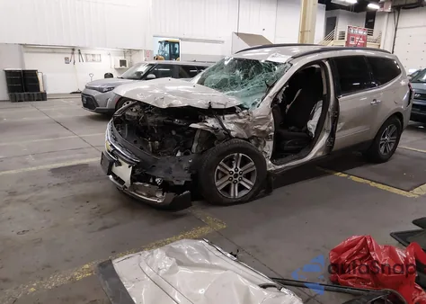 2015 Chevrolet Traverse 1Lt z USA, uszkodzony, nr VIN 1GNKVGKDXFJ123463